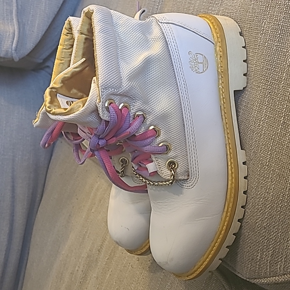 Timberland Boots White and Gold